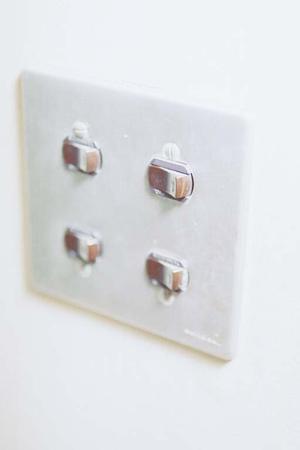 各種機械に使える工業用オイルを販売するショップ